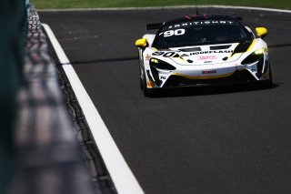 #90 - Marc Warren / Jack Brown - Optimum Motorsport McLaren Artura GT4
 | SRO / JEP