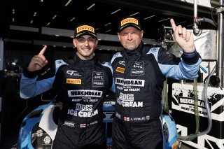 #97 - Andrew Howard / Tom Wood - Beechdean Motorsport Ltd Aston Martin Vantage AMR GT3 Evo
 | SRO / JEP