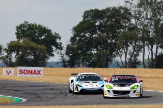 #17 - Harry George / Luca Hopkinson - Optimum Motorsport McLaren Artura GT4
 | SRO / JEP