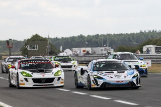 #17 - Harry George / Luca Hopkinson - Optimum Motorsport McLaren Artura GT4
 | SRO / JEP