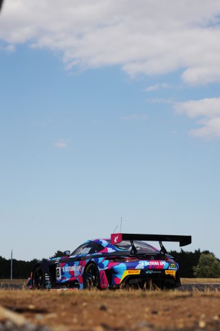 #18 - Kevin Tse / Maximilian Gotz - 2 Seas Motorsport Mercedes-AMG GT3 Evo
 | SRO / JEP