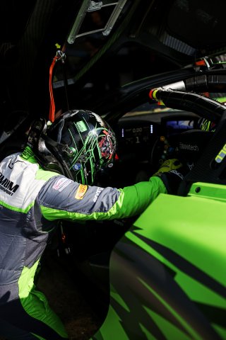 #3 - Callum Macleod - Optimum Motorsport McLaren 720S GT3 Evo
 | SRO / JEP