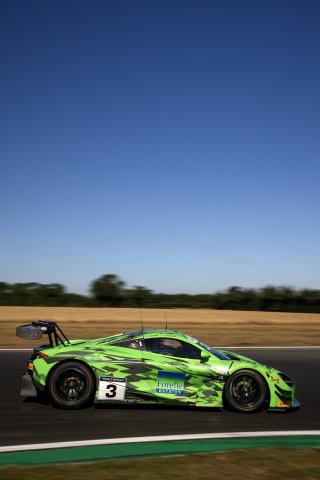 #3 - Carl Cavers / Callum Macleod - Optimum Motorsport McLaren 720S GT3 Evo
 | SRO / JEP