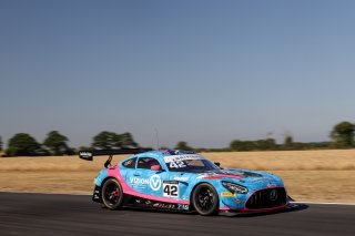 #42 - Charles Dawson / Kiern Jewiss - 2 Seas Motorsport Mercedes-AMG GT3 Evo
 | SRO / JEP