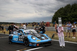 #66 - Nick Jones / Sven Muller - Team Parker Racing Porsche 911 GT3 R (992)
 | SRO / JEP