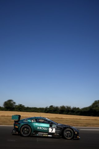 #7 - Giacomo Petrobelli / Jonathan Adam - Blackthorn Aston Martin Vantage AMR GT3 Evo
 | SRO / JEP