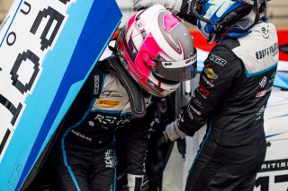 #17 - Harry George / Luca Hopkinson - Optimum Motorsport McLaren Artura GT4
 | SRO / JEP
