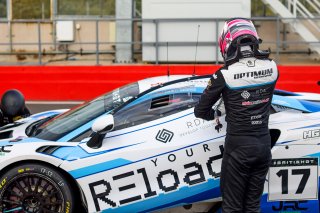 #17 - Harry George / Luca Hopkinson - Optimum Motorsport McLaren Artura GT4
 | SRO / JEP