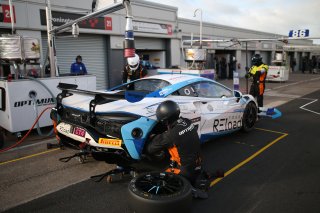 #17 - Harry George / Luca Hopkinson - Optimum Motorsport McLaren Artura GT4
 | SRO / JEP