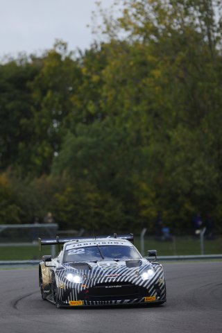#22 - Darren Leung - Nick Yelloly - Blackthorn Motorsport Aston Martin AMR GT3 Evo
 | SRO / JEP