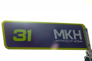 #31 - Michael Orant / Owen Hizzey - MKH Racing Aston Martin Vantage AMR GT4 Evo
 | SRO / JEP