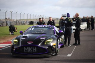 #31 - Michael Orant / Owen Hizzey - MKH Racing Aston Martin Vantage AMR GT4 Evo
 | SRO / JEP