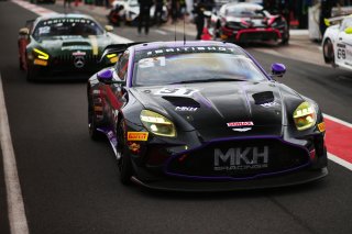 #31 - Michael Orant / Owen Hizzey - MKH Racing Aston Martin Vantage AMR GT4 Evo
 | SRO / JEP