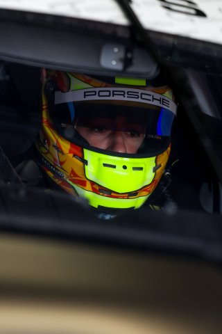 #66 - Sven Muller- Team Parker Racing Porsche 911 GT3 R (992)
 | SRO / JEP