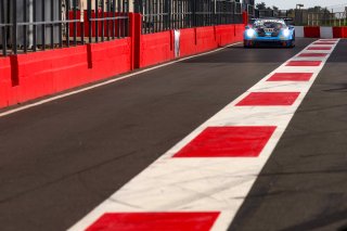 #66 - Nick Jones / Sven Muller - Team Parker Racing Porsche 911 GT3 R (992)
 | SRO / JEP