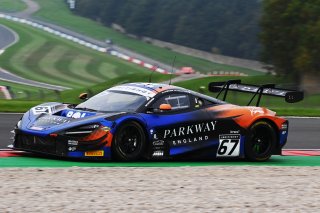 #67 - Matt Topham / Marcus Clutton - Orange Racing by JMH McLaren 720S GT3 Evo | SRO / JEP