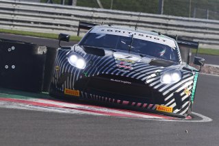 #7 - Giacomo Petrobelli / Jonathan Adam - Blackthorn Aston Martin Vantage AMR GT3 Evo
 | SRO / JEP