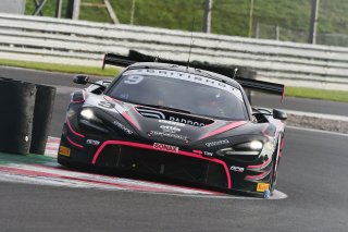 #9 - Mark Smith / Martin Plowman - Paddock Motorsport McLaren 720S GT3 Evo
 | SRO / JEP