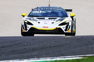 #90 - Marc Warren / Jack Brown - Optimum Motorsport McLaren Artura GT4
 | SRO / JEP