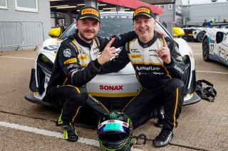 #90 - Marc Warren / Jack Brown - Optimum Motorsport McLaren Artura GT4
 | SRO / JEP