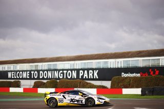 #90 - Marc Warren / Jack Brown - Optimum Motorsport McLaren Artura GT4
 | SRO / JEP