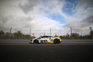 #90 - Marc Warren / Jack Brown - Optimum Motorsport McLaren Artura GT4
 | SRO / JEP