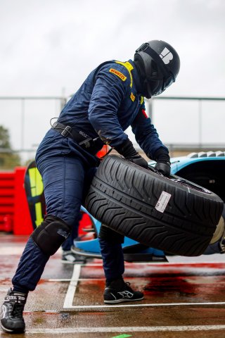 #97 - Andrew Howard / Tom Wood - Beechdean Motorsport Ltd Aston Martin Vantage AMR GT3 Evo
 | SRO / JEP