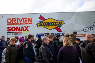 Autograph session in the paddock
 | JEP