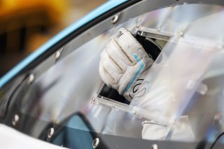 #17 - Harry George - Optimum Motorsport McLaren Artura GT4
 | SRO / JEP
