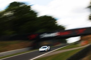 #17 - Harry George / Luca Hopkinson - Optimum Motorsport McLaren Artura GT4
 | SRO / JEP
