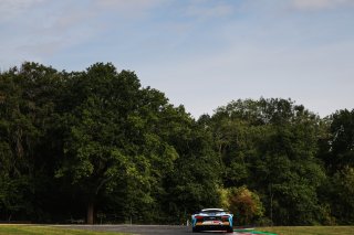 #17 - Harry George / Luca Hopkinson - Optimum Motorsport McLaren Artura GT4
 | SRO / JEP