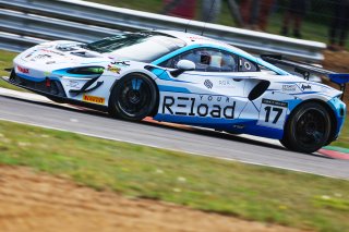#17 - Harry George / Luca Hopkinson - Optimum Motorsport McLaren Artura GT4
 | SRO / JEP