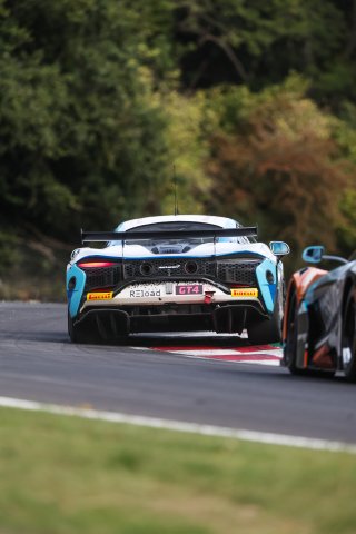 #17 - Harry George / Luca Hopkinson - Optimum Motorsport McLaren Artura GT4
 | SRO / JEP