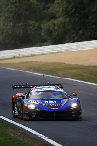 #67 - Simon Orange / Marcus Clutton - Orange Racing by JMH McLaren 720S GT3 Evo
 | SRO / JEP