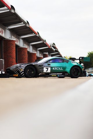 #7 - Giacomo Petrobelli / Jonathan Adam - Blackthorn Aston Martin Vantage AMR GT3 Evo
 | SRO / JEP