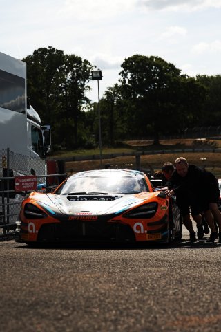#77 - Morgan Tillbrook / Marvin Kirchhofer - Optimum Motorsport McLaren 720S GT3 Evo
 | SRO / JEP