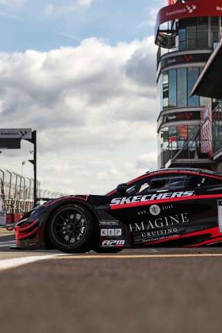 #9 - Mark Smith / Martin Plowman - Paddock Motorsport McLaren 720S GT3 Evo
 | SRO / JEP