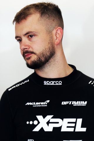 #90 - Jack Brown - Optimum Motorsport McLaren Artura GT4
 | SRO / JEP