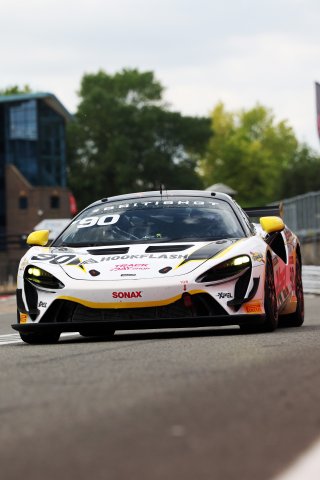 #90 - Marc Warren / Jack Brown - Optimum Motorsport McLaren Artura GT4
 | SRO / JEP