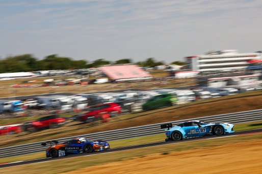 #97 - Andrew Howard / Tom Wood - Beechdean Motorsport Ltd Aston Martin Vantage AMR GT3 Evo
 | SRO / JEP