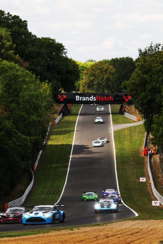 #97 - Andrew Howard / Tom Wood - Beechdean Motorsport Ltd Aston Martin Vantage AMR GT3 Evo
 | SRO / JEP