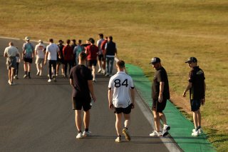 Mahiki Racing
 | SRO / JEP