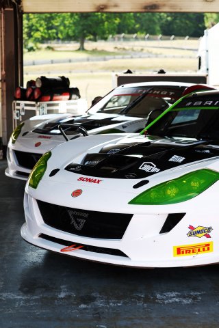 Mahiki Racing
 | SRO / JEP