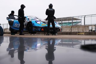 #66 - Harry King / Nick Jones - Team Parker Racing Porsche 911 GT3 R (992)
 | SRO / JEP