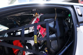 #17 - Luca Hopkinson - Optimum Motorsport McLaren Artura GT4
 | SRO / JEP