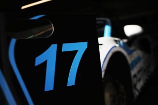 #17 - Harry George / Luca Hopkinson - Optimum Motorsport McLaren Artura GT4
 | SRO / JEP