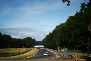 #17 - Harry George / Luca Hopkinson - Optimum Motorsport McLaren Artura GT4
 | SRO / JEP