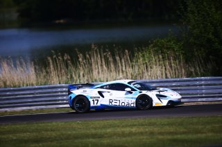 #17 - Harry George / Luca Hopkinson - Optimum Motorsport McLaren Artura GT4
 | SRO / JEP