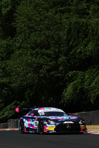 #18 - Kevin Tse / Maximilian Gotz - 2 Seas Motorsport Mercedes-AMG GT3 Evo
 | SRO / JEP