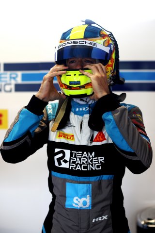 #66 - Sven Muller - Team Parker Racing Porsche 911 GT3 R (992)
 | SRO / JEP